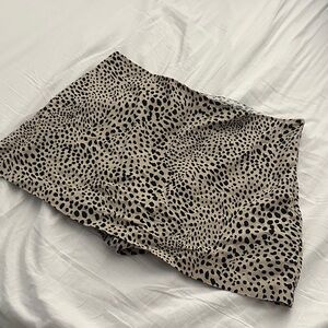 GAP High Waist Leopard Print Shorts - Black and Tan